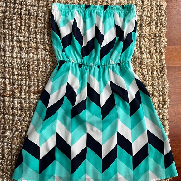 Strapless Blue Geometric Print Dress - Picture 1 of 9